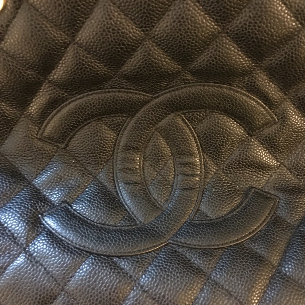 🎀 Authentic CHANEL GRANDE SHOPPER TOTE 🎀